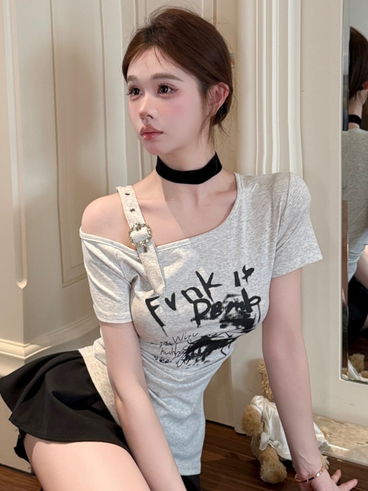 เสื้อยืดแฟชั่นทันสมัย แขนสั้น  - T Shirt Tight Fit บทวิจารณ์และราคา