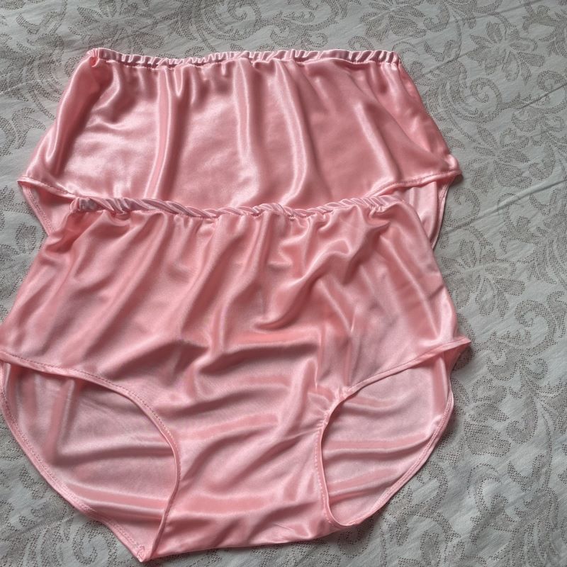 กางเกงชั้นในผ้าไอซ์ซิลค์สีชมพู - Boxer Shorts Modal บทวิจารณ์และราคา